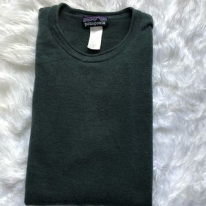 Patagonia Sweaters - Patagonia 100% Cashmere Sweater Patagonia Sweaters - Patagonia 100% Cashmere Sweater